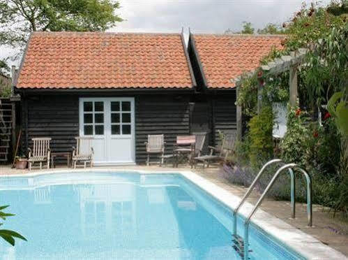 Riverside Cottage Wattisham 외부 사진